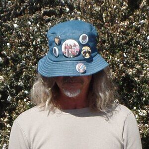 Denim Bucket Hat Rock 'n Roll Pin Starter Cap MEDIUM NWOT